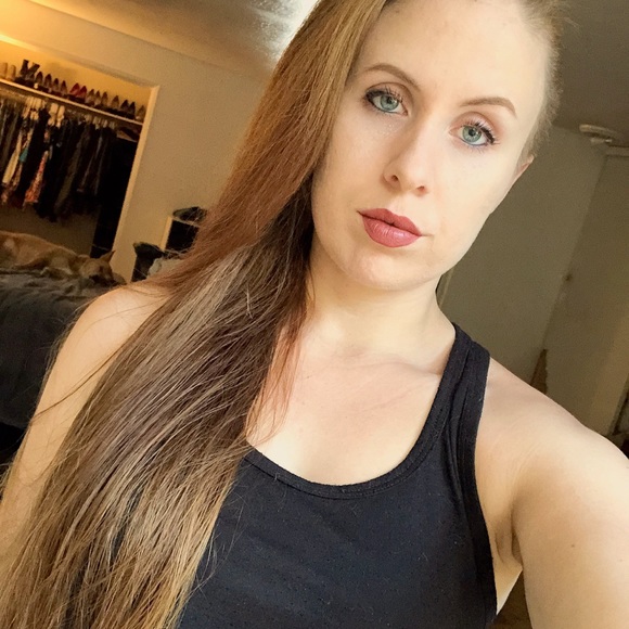 Meet your Posher, Shey - Picture 3 of 7